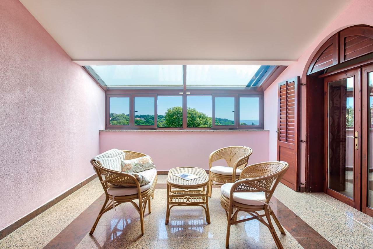 Villa Valentina Premantura Exterior photo